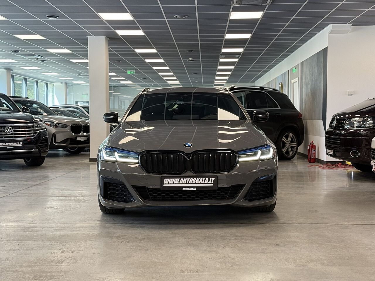 BMW 530 | 44