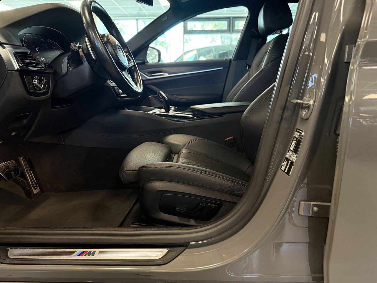 BMW 530 | 4