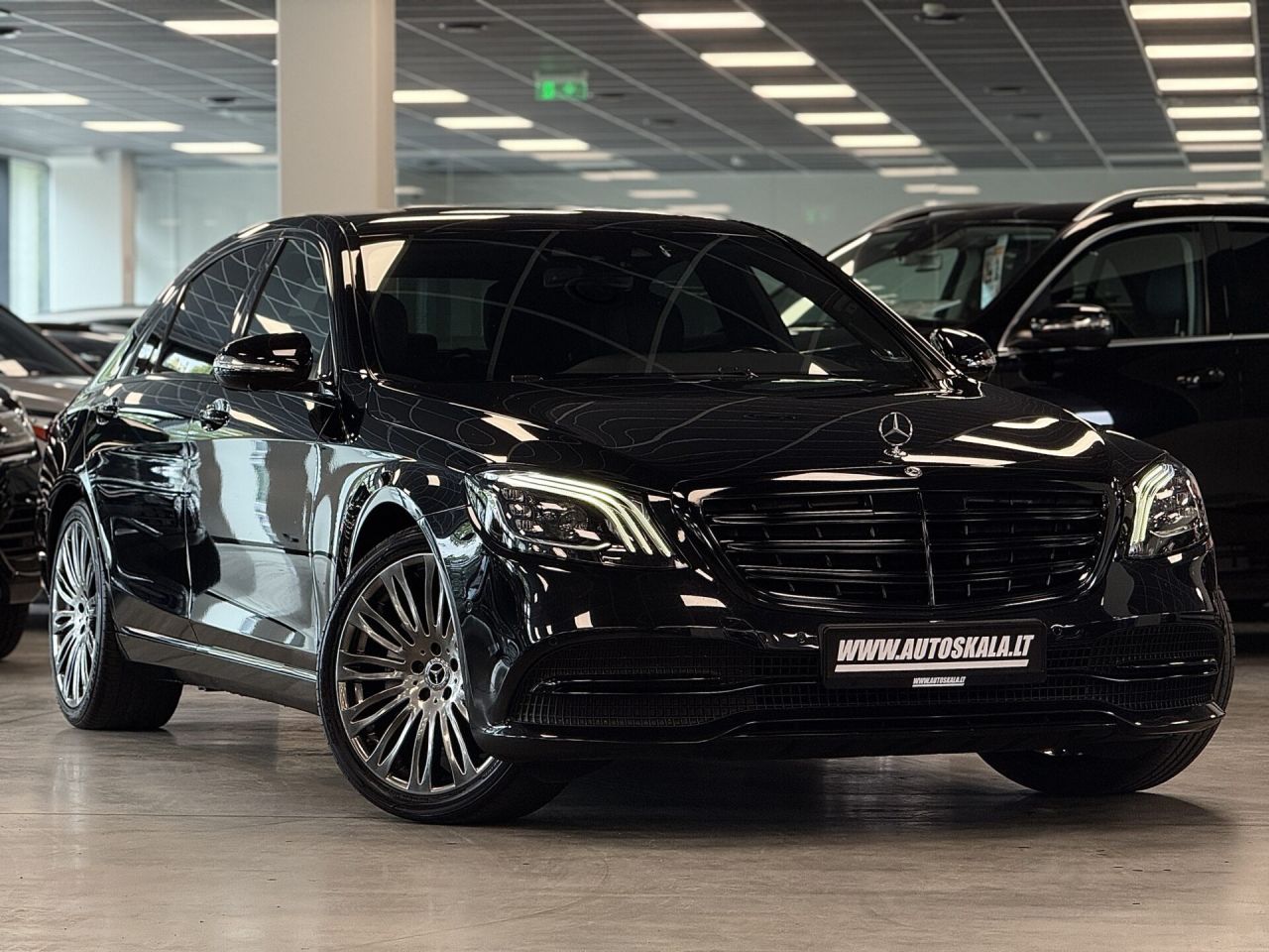 Mercedes-Benz S350 | 22