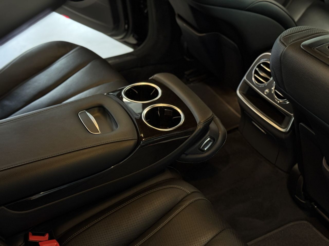 Mercedes-Benz S350 | 31