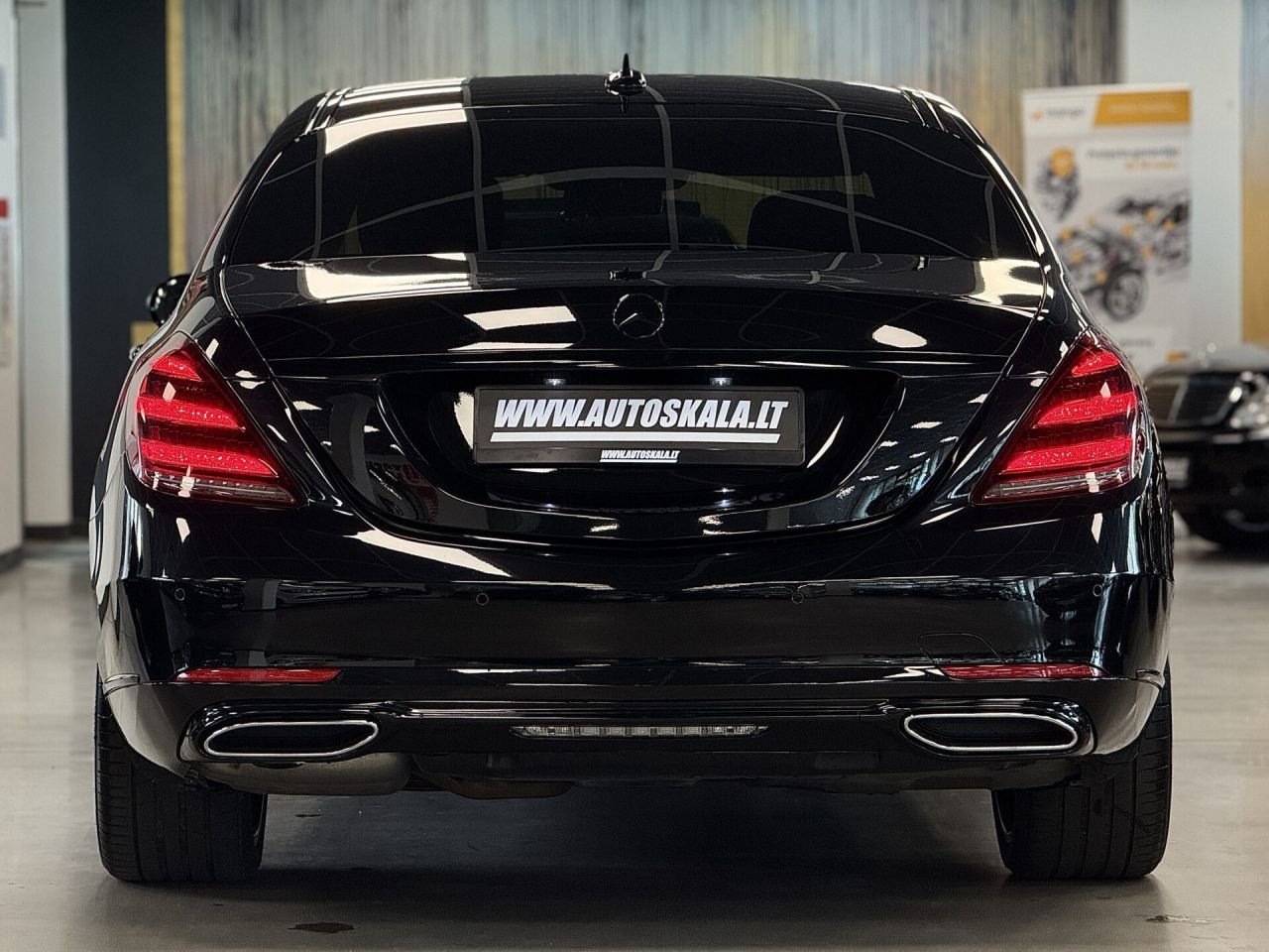 Mercedes-Benz S350 | 6