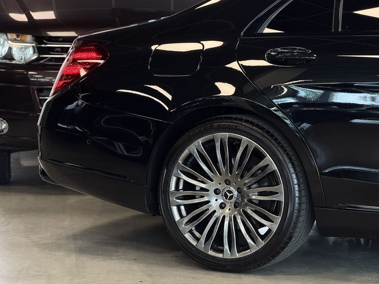 Mercedes-Benz S350 | 27
