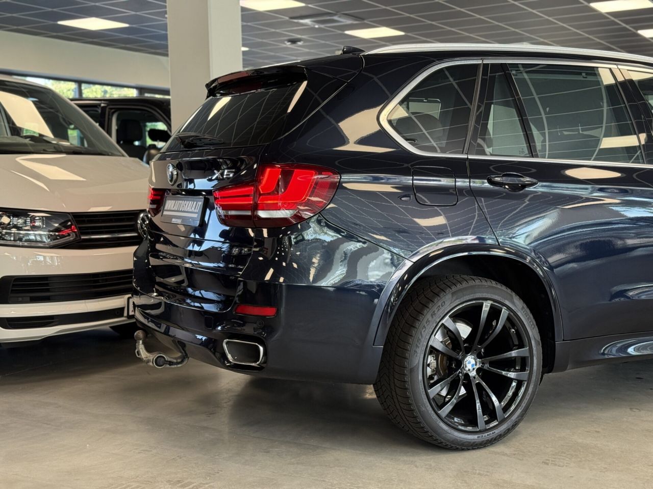 BMW X5 | 24