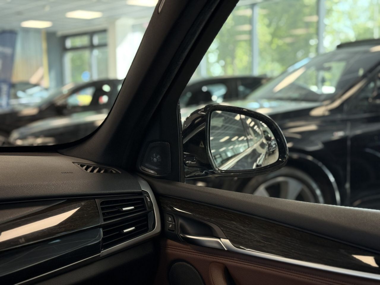 BMW X5 | 38
