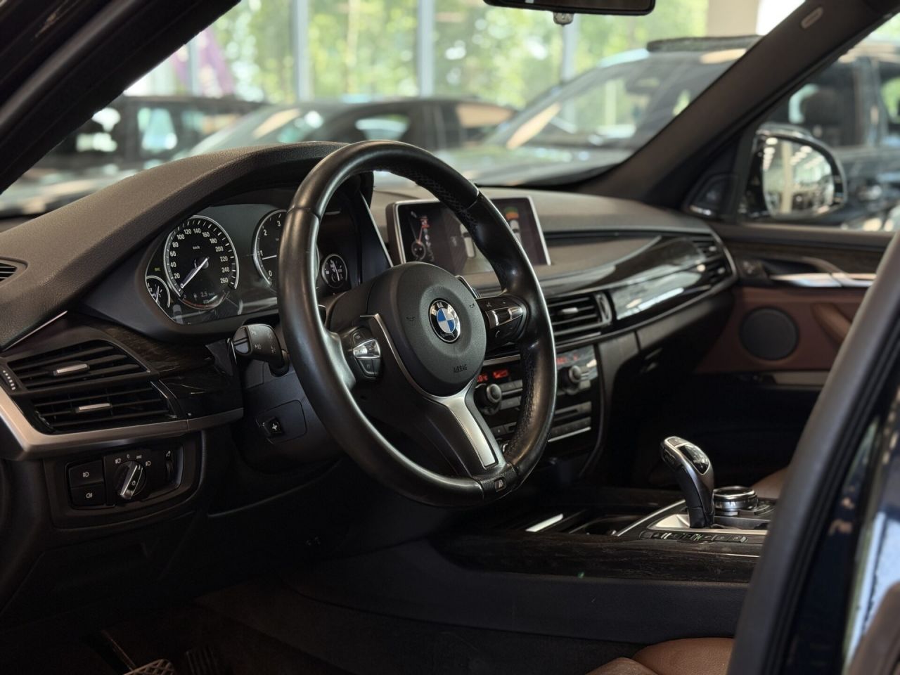 BMW X5 | 39