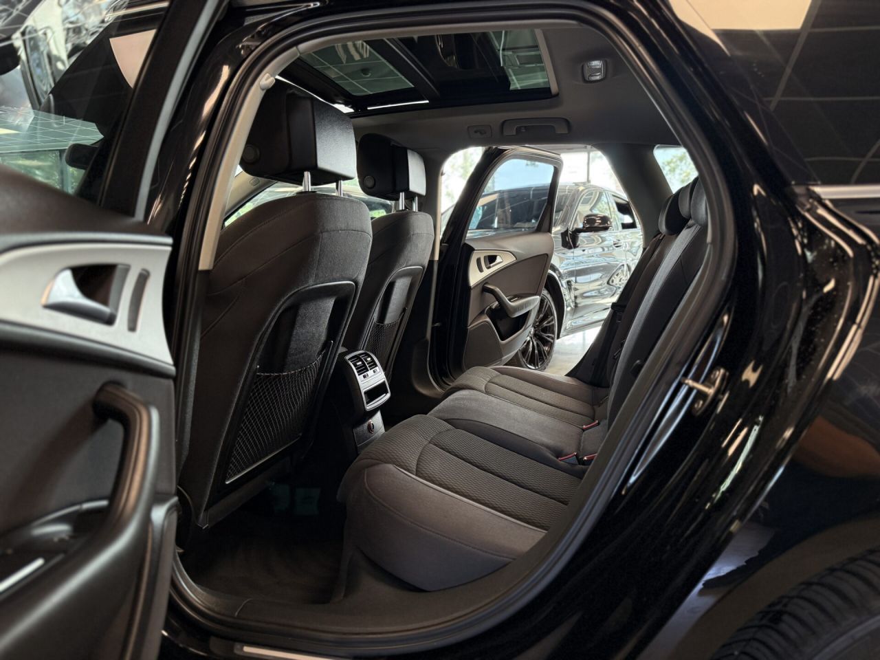 Audi A6 | 4