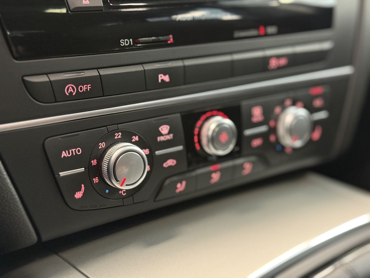 Audi A6 | 32