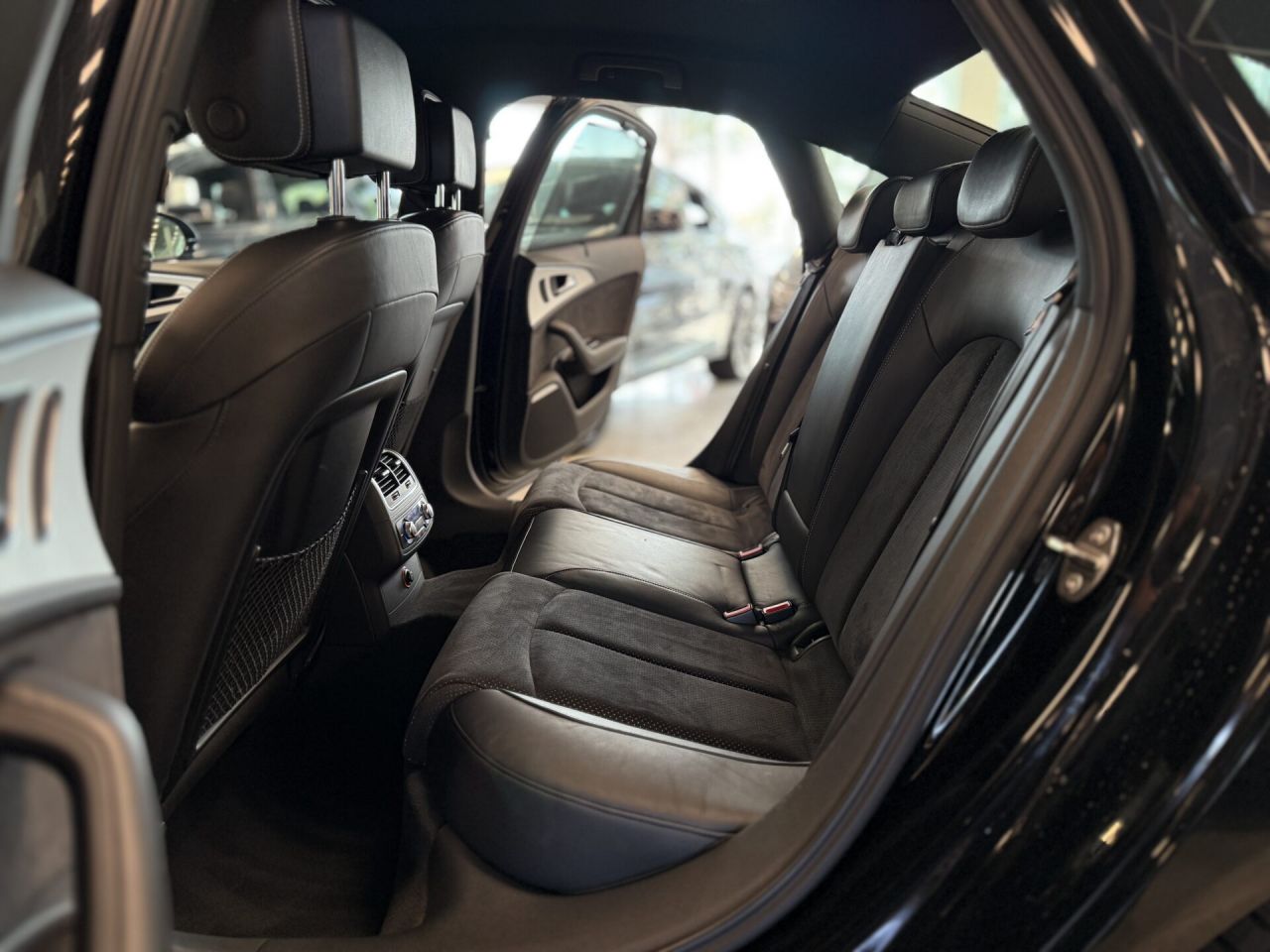 Audi A6 | 34