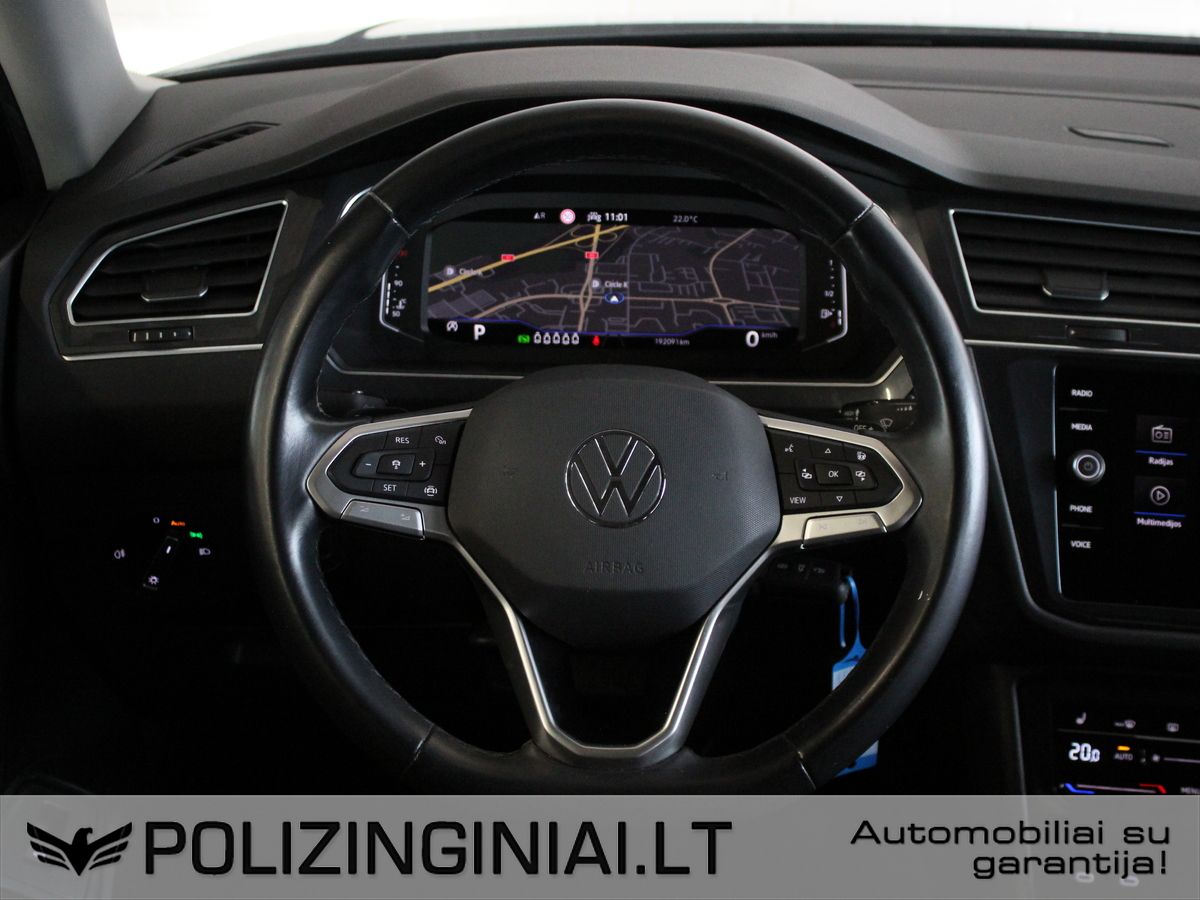 Volkswagen Tiguan | 12