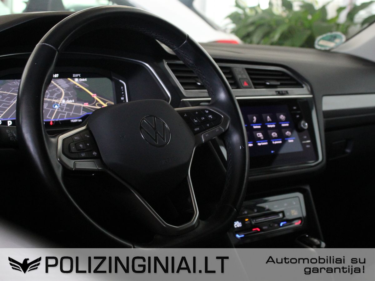 Volkswagen Tiguan | 10