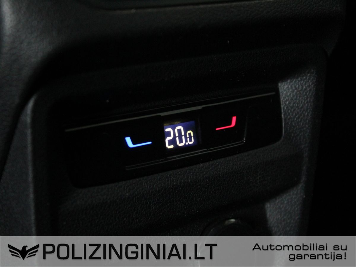 Volkswagen Tiguan | 24