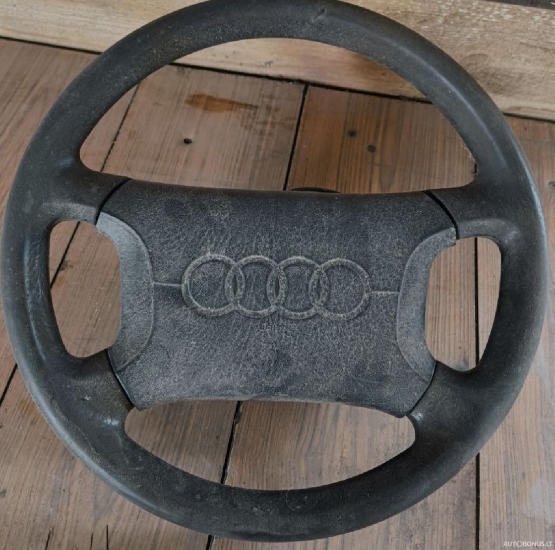 Audi 100, Universal