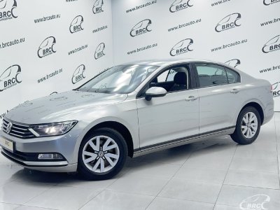 Volkswagen Passat, 1.4 l., saloon