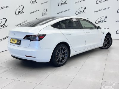 Tesla Model 3 | 1