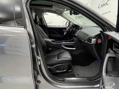 Jaguar F-Pace | 3
