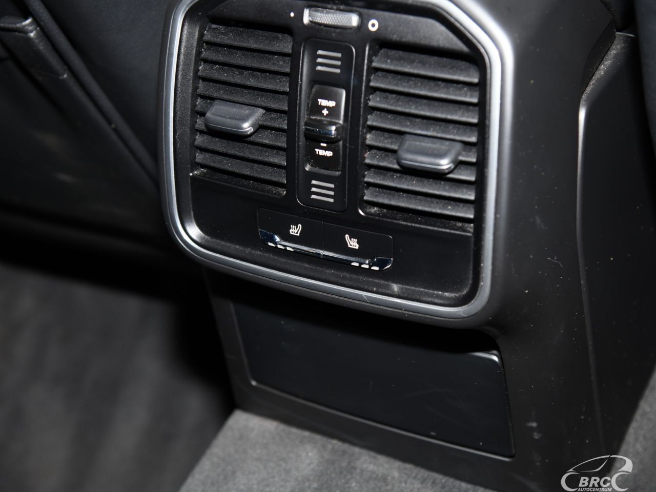 Porsche Macan | 14