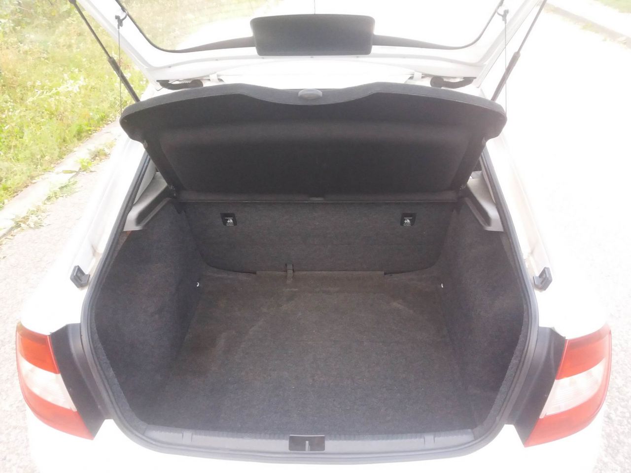 Skoda Rapid | 16