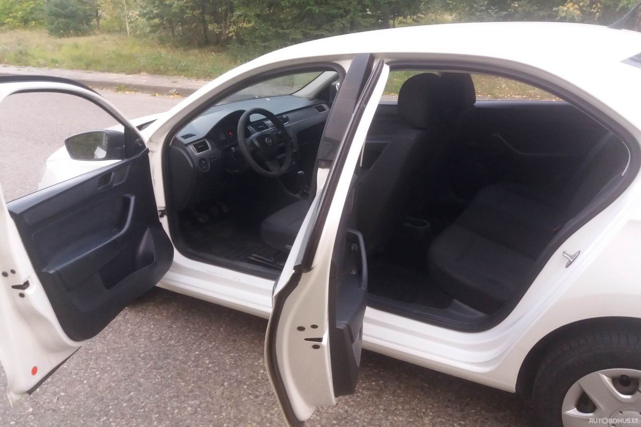 Skoda Rapid | 11