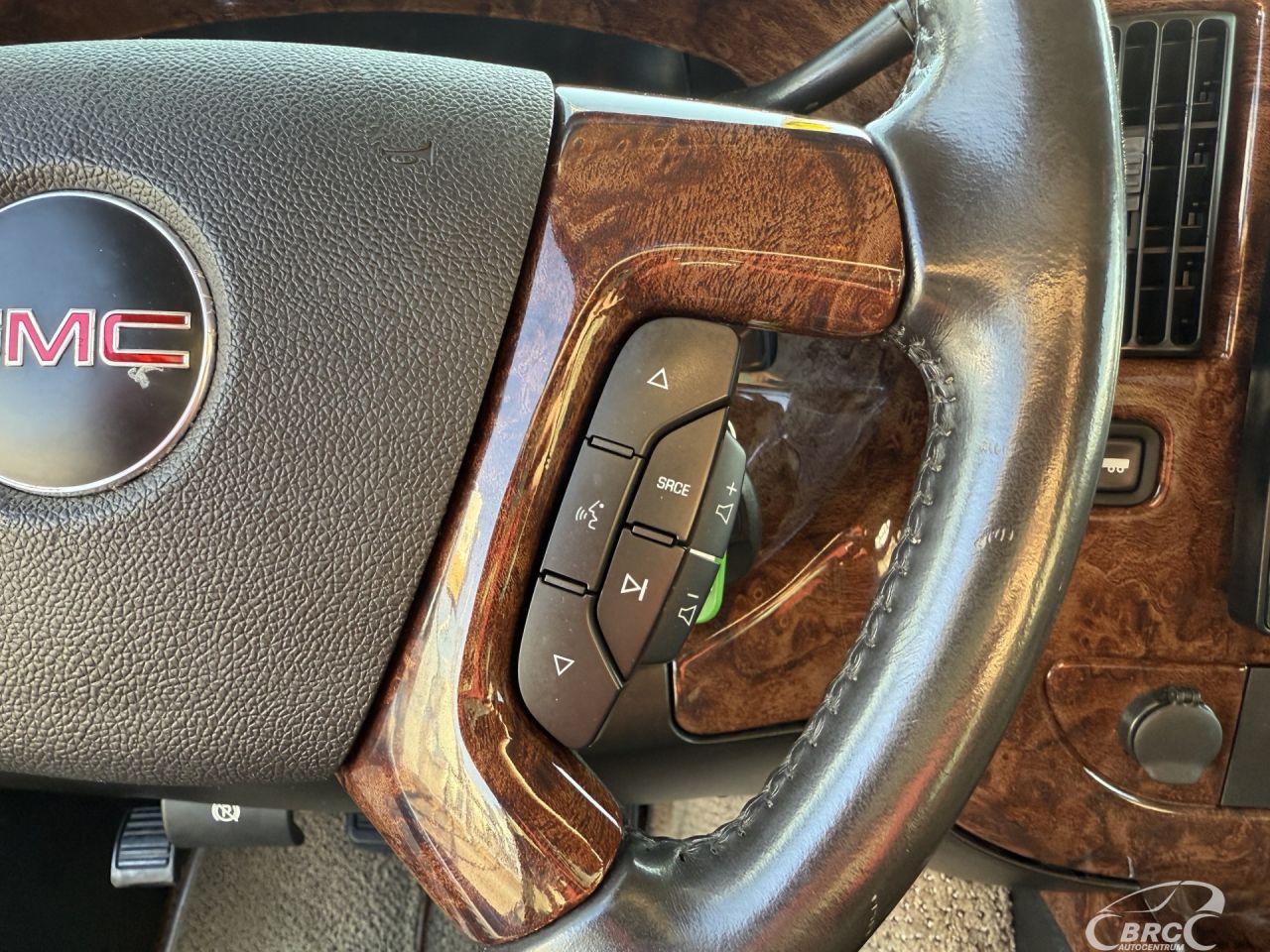 GMC Savana | 40