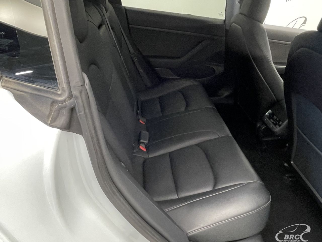 Tesla Model 3 | 9