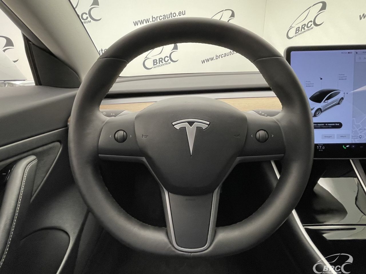 Tesla Model 3 | 22