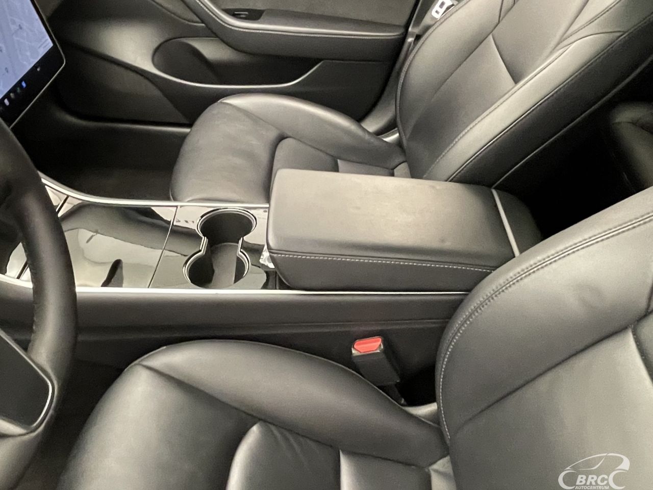 Tesla Model 3 | 19