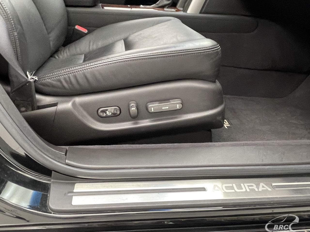 Acura RL | 5
