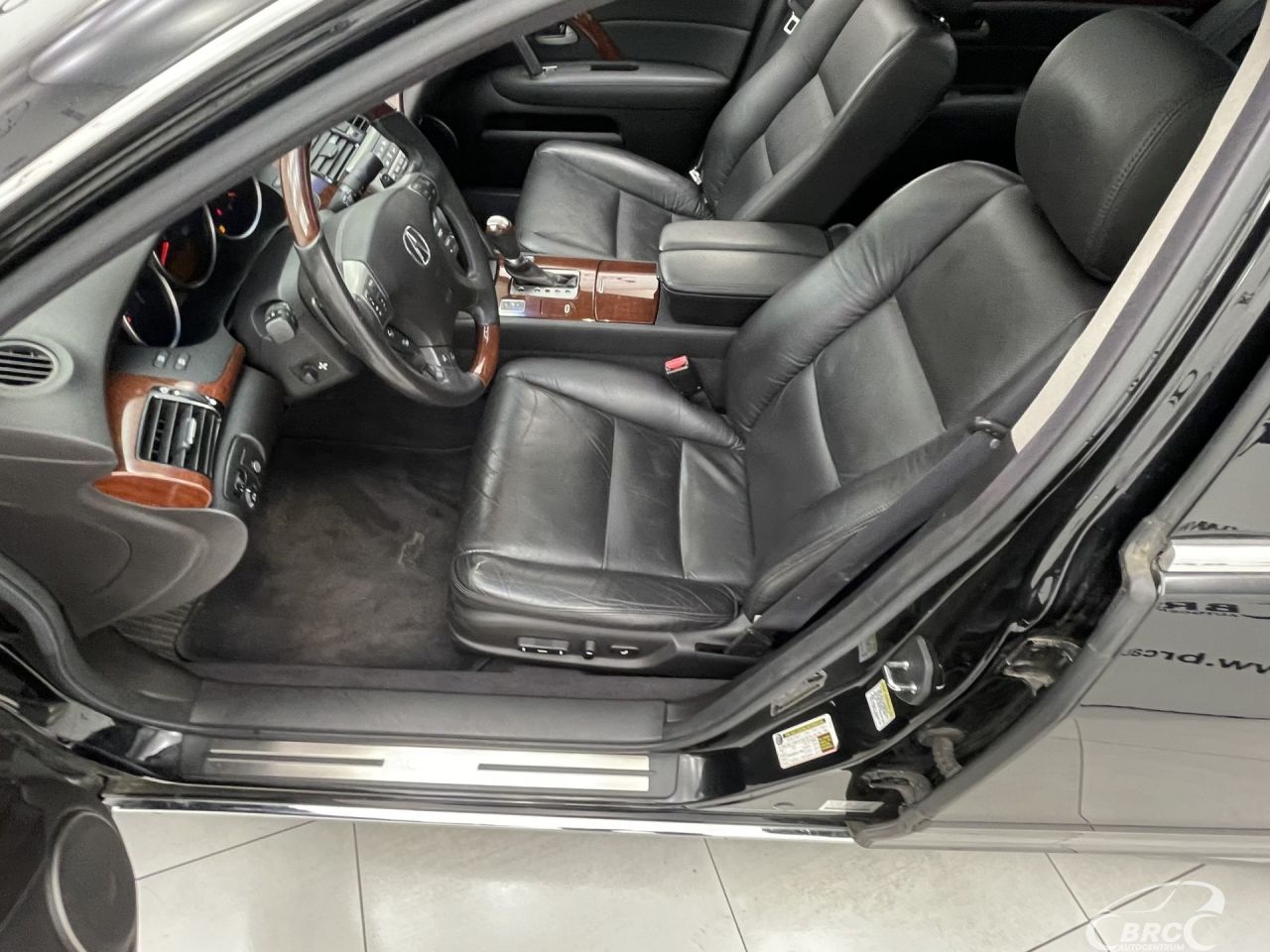 Acura RL | 19