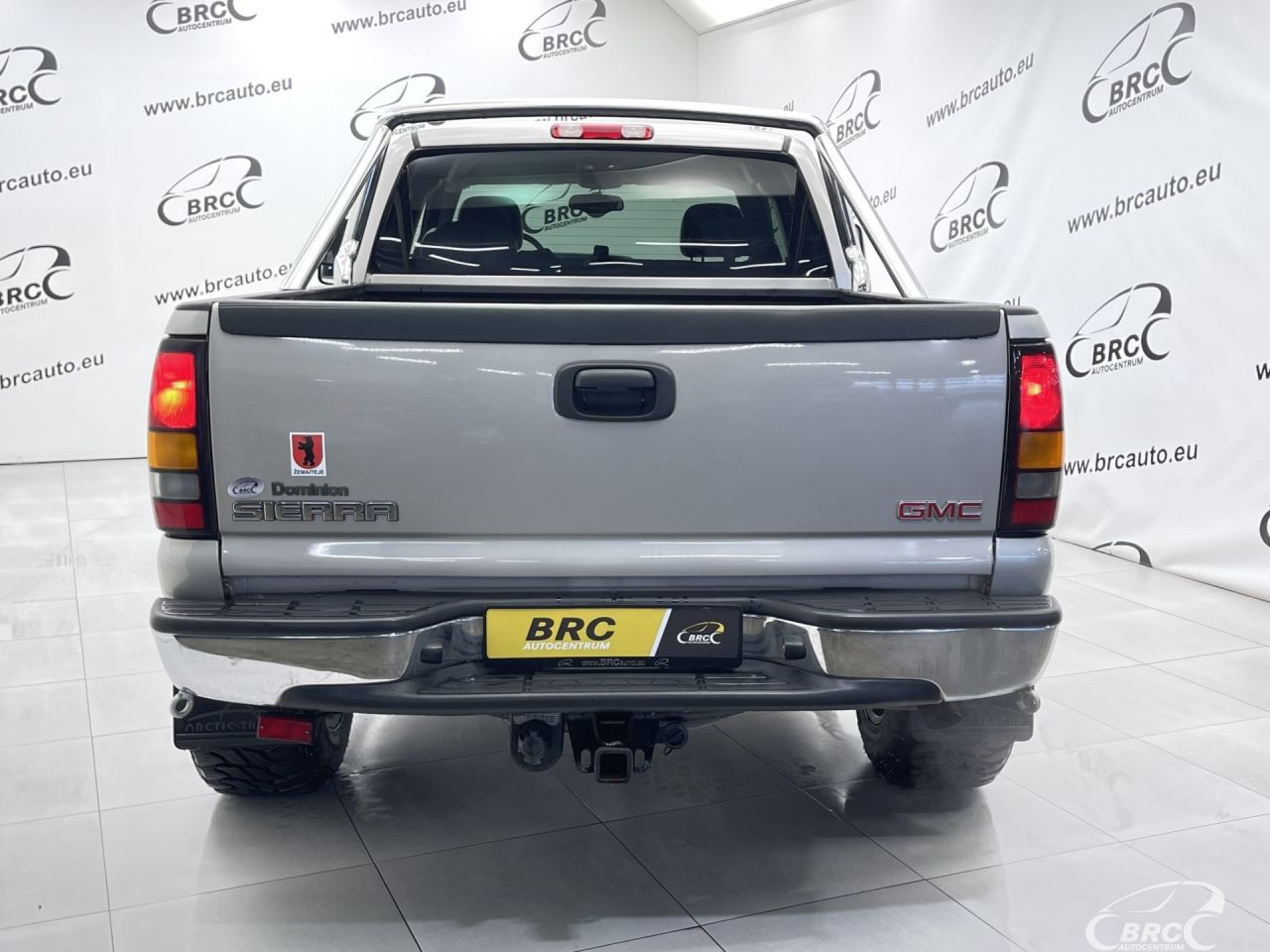 GMC Sierra | 35