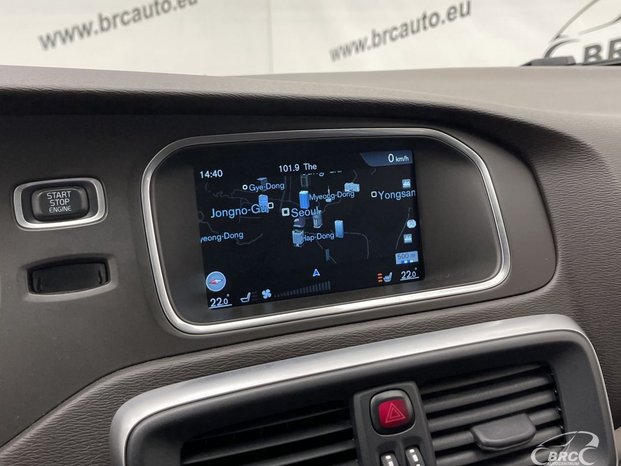 Volvo V40 | 32