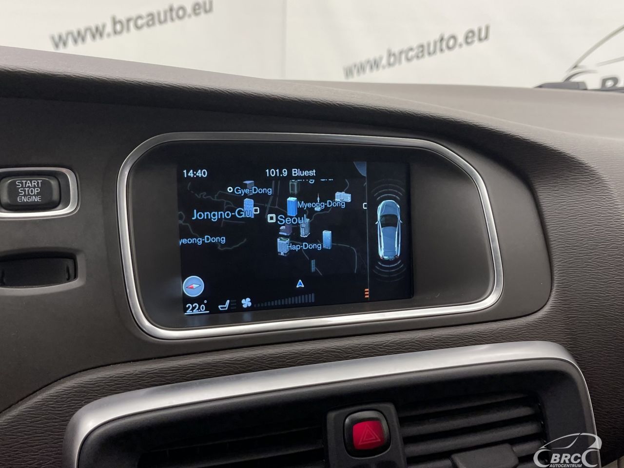Volvo V40 | 33
