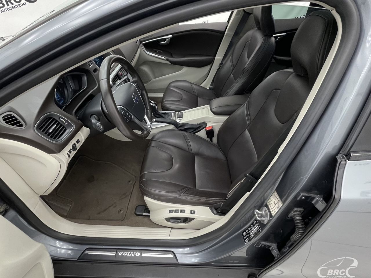 Volvo V40 | 20