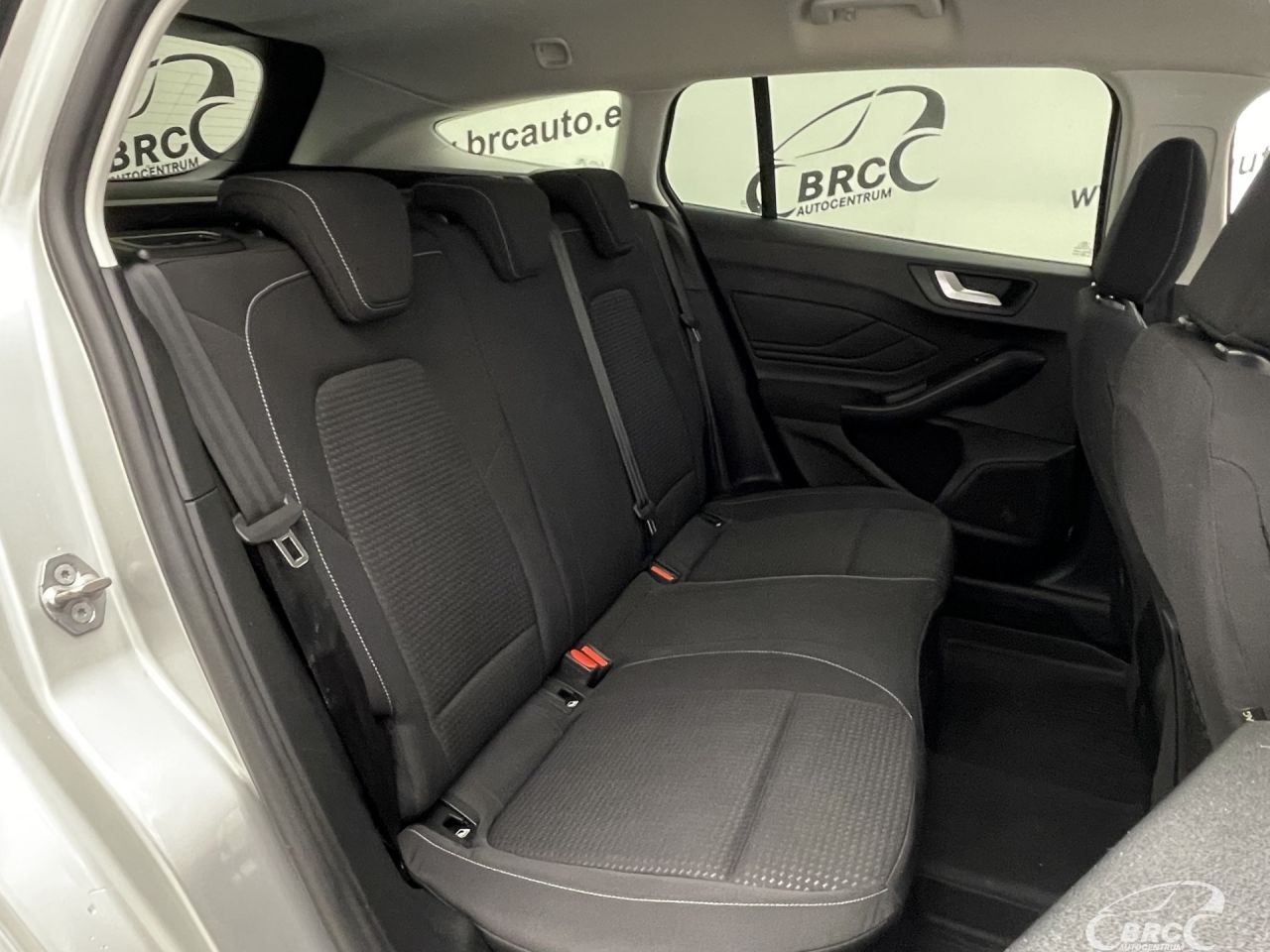 Ford Focus | 10