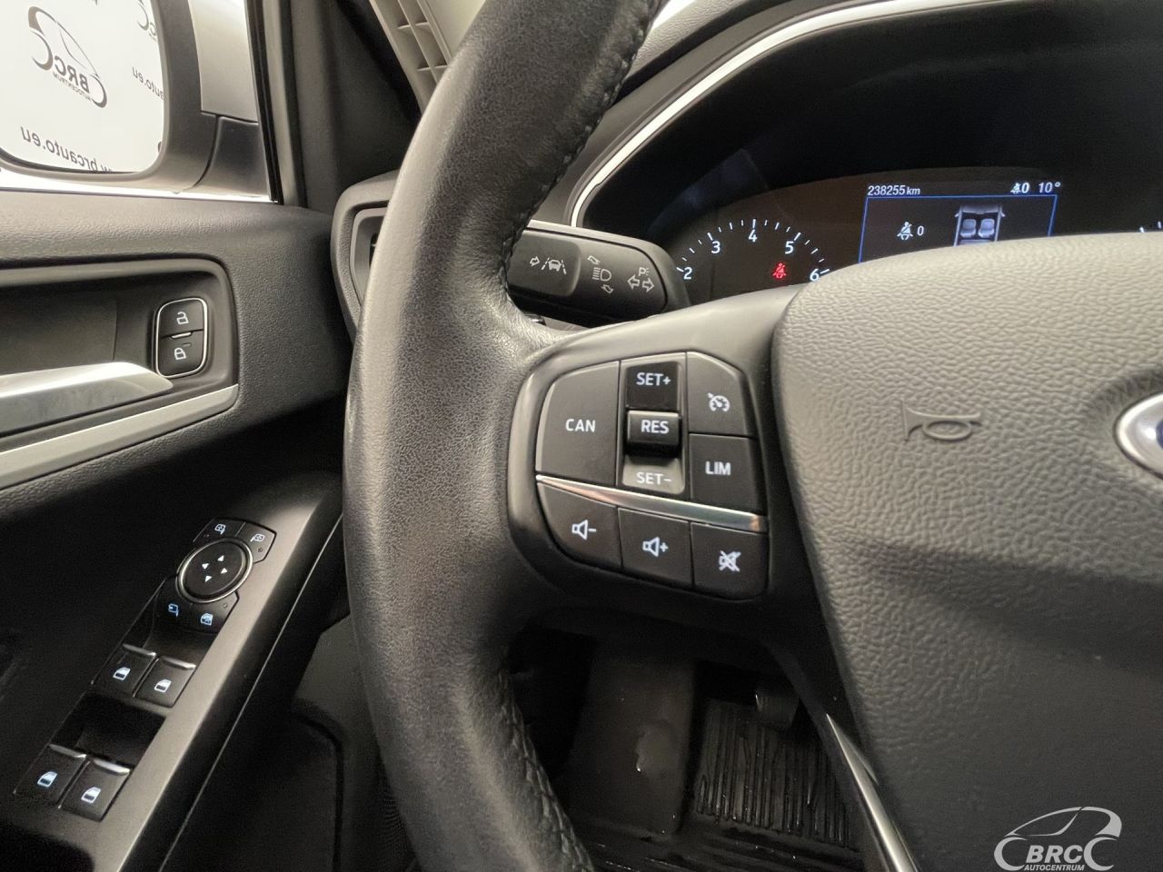 Ford Focus | 28