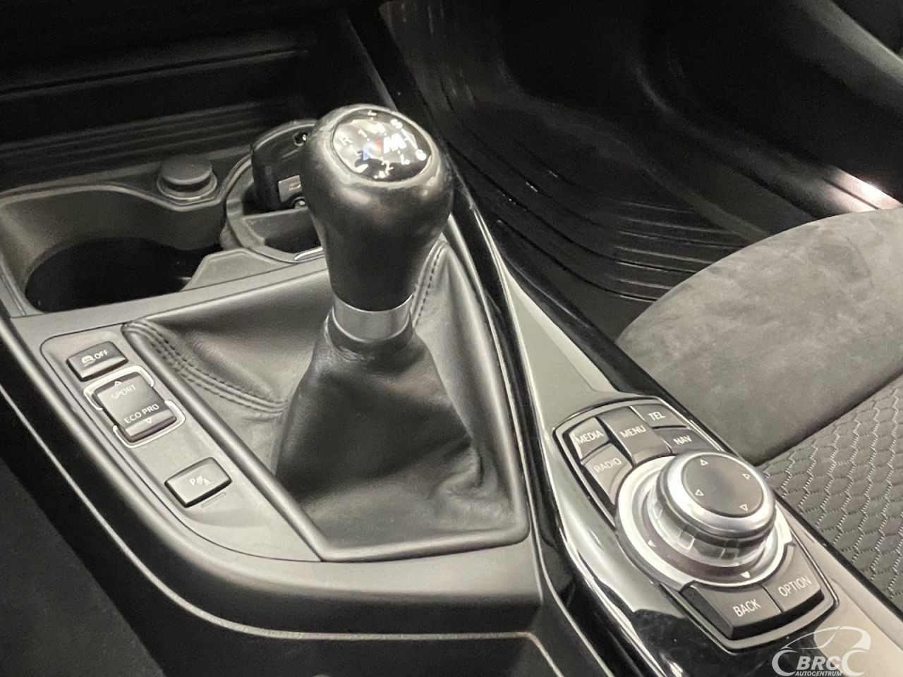 BMW 120 | 25