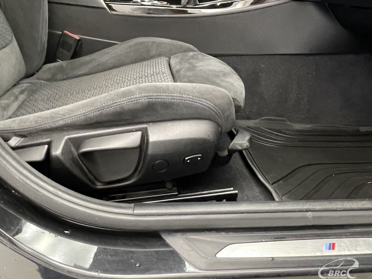 BMW 120 | 5