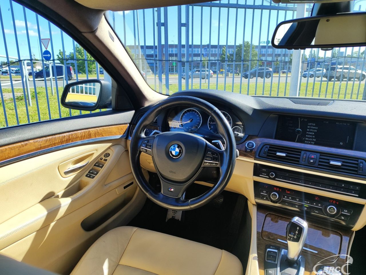 BMW 528 | 2