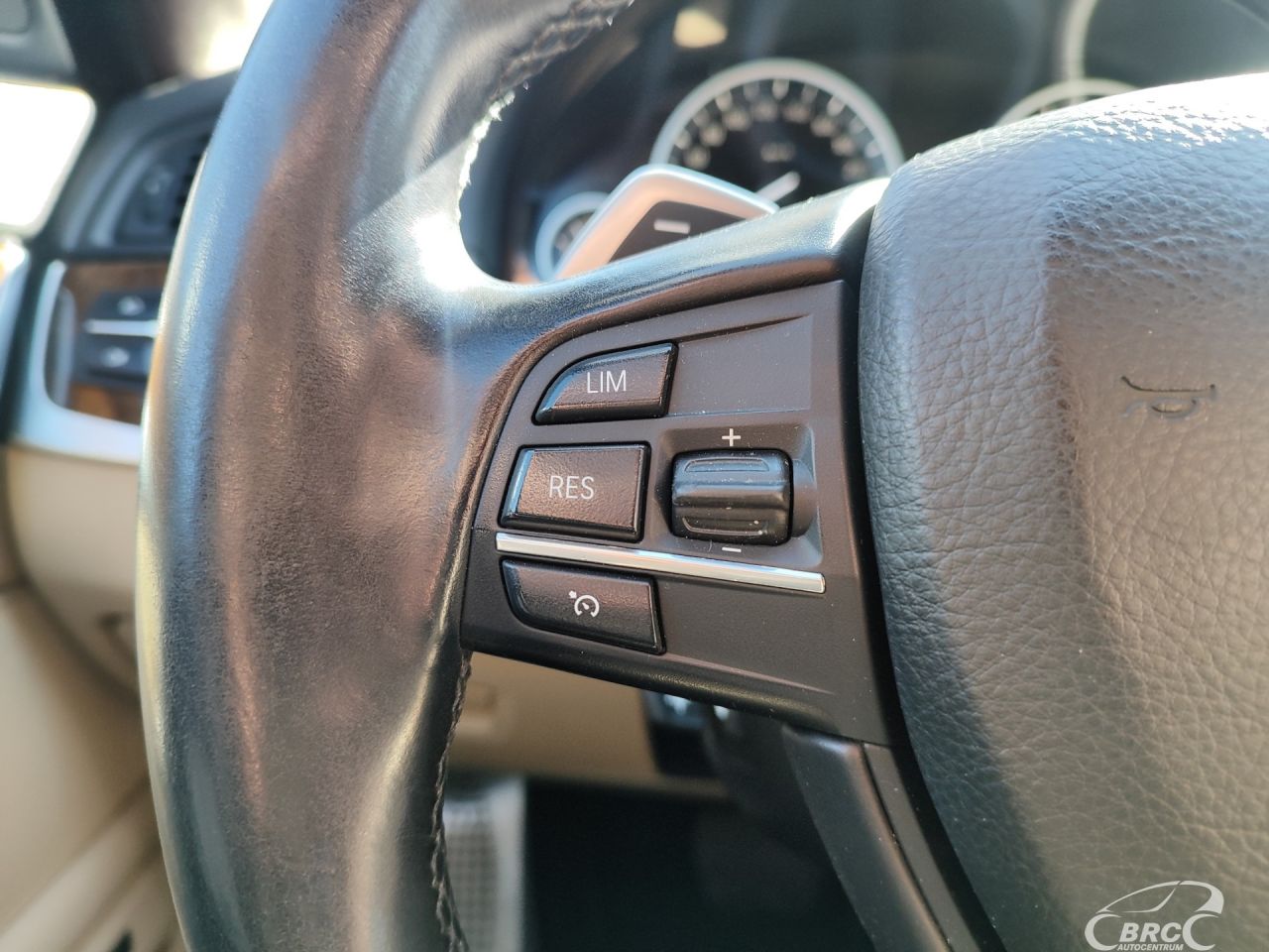 BMW 528 | 22