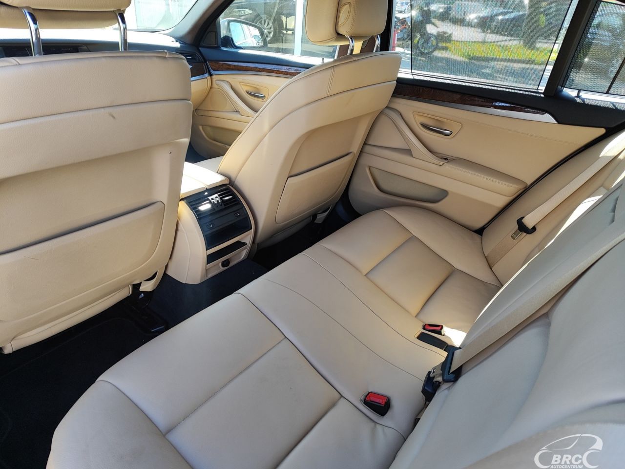 BMW 528 | 14