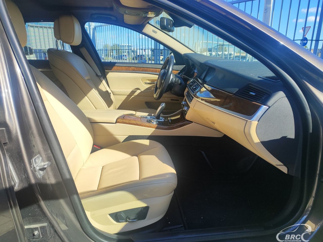 BMW 528 | 5