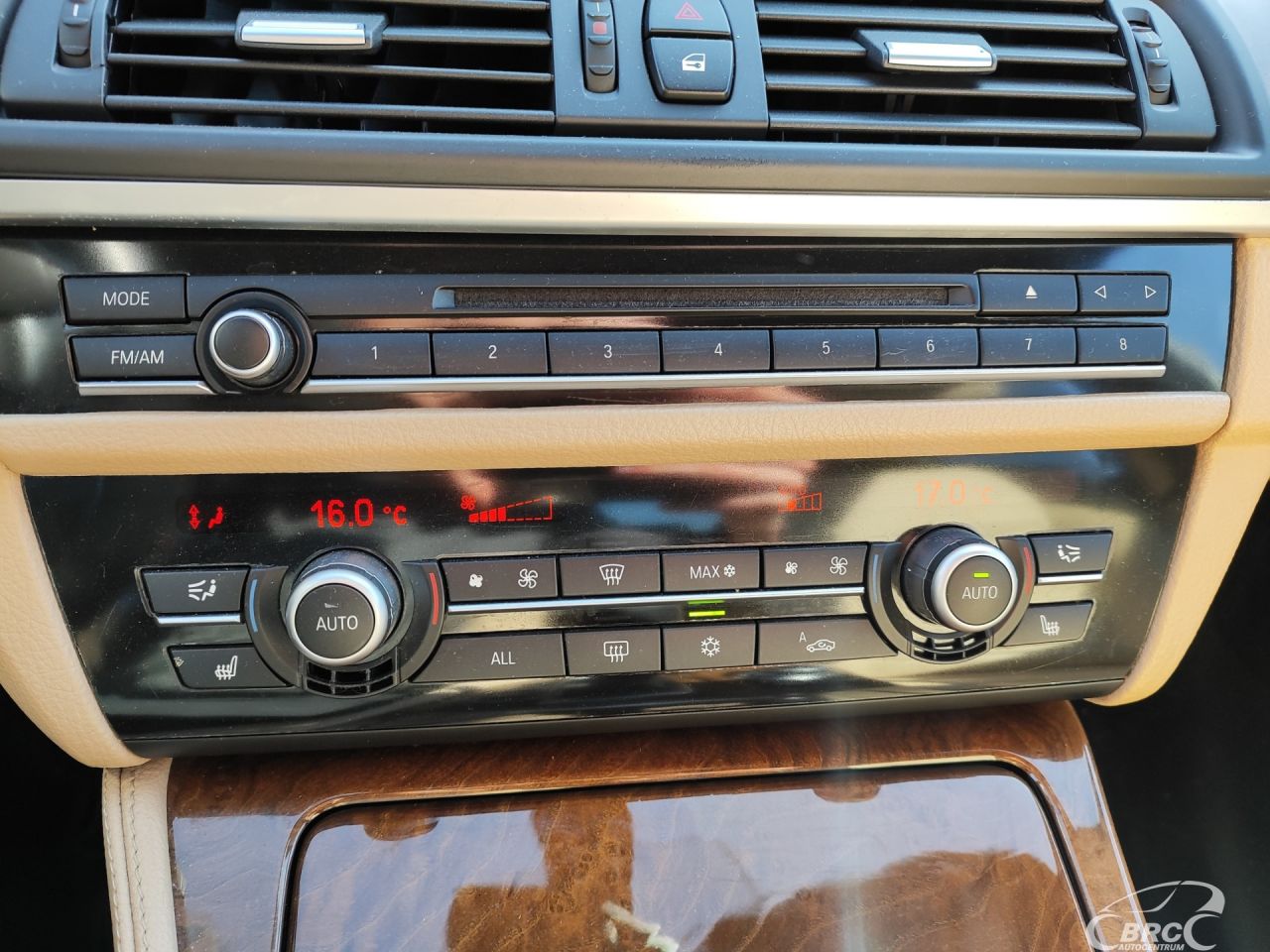 BMW 528 | 32