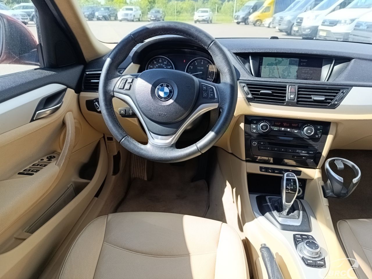 BMW X1 | 10