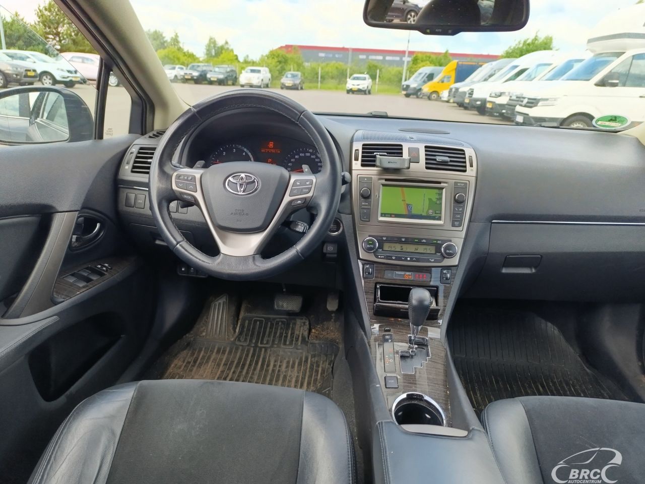 Toyota Avensis | 7