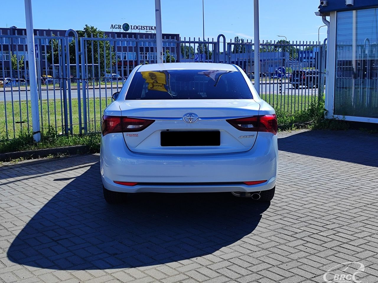Toyota Avensis | 28