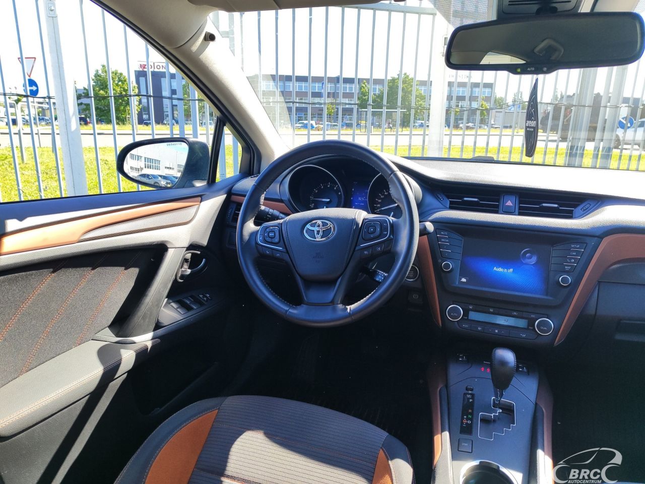 Toyota Avensis | 3