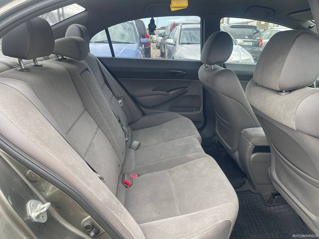 Honda Civic | 6