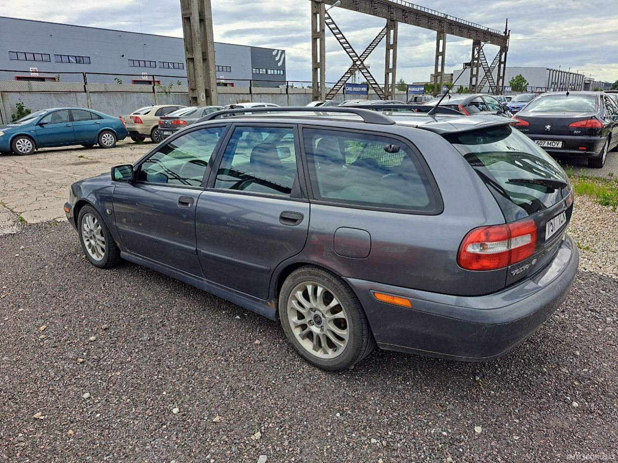 Volvo V40 | 3