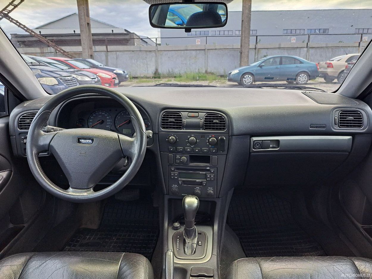 Volvo V40 | 4