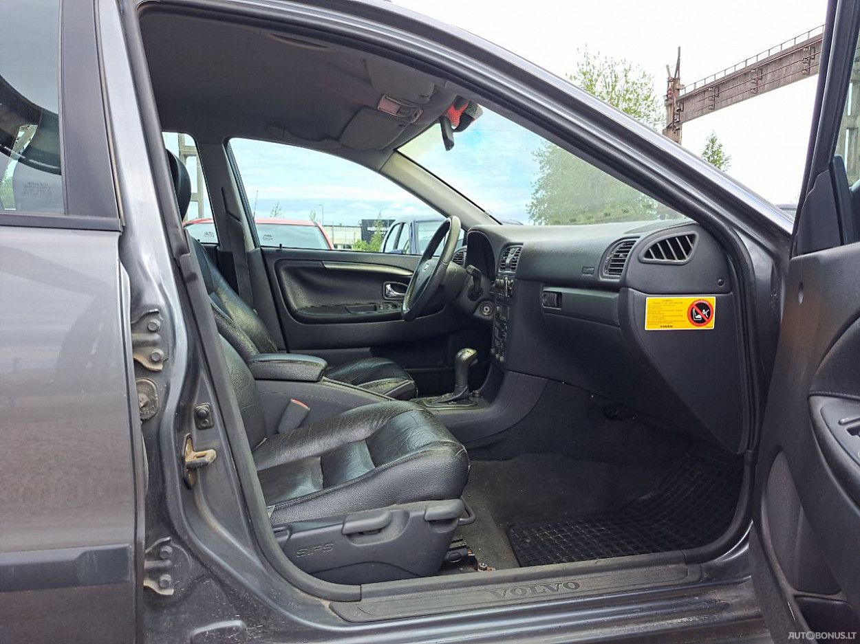 Volvo V40 | 5