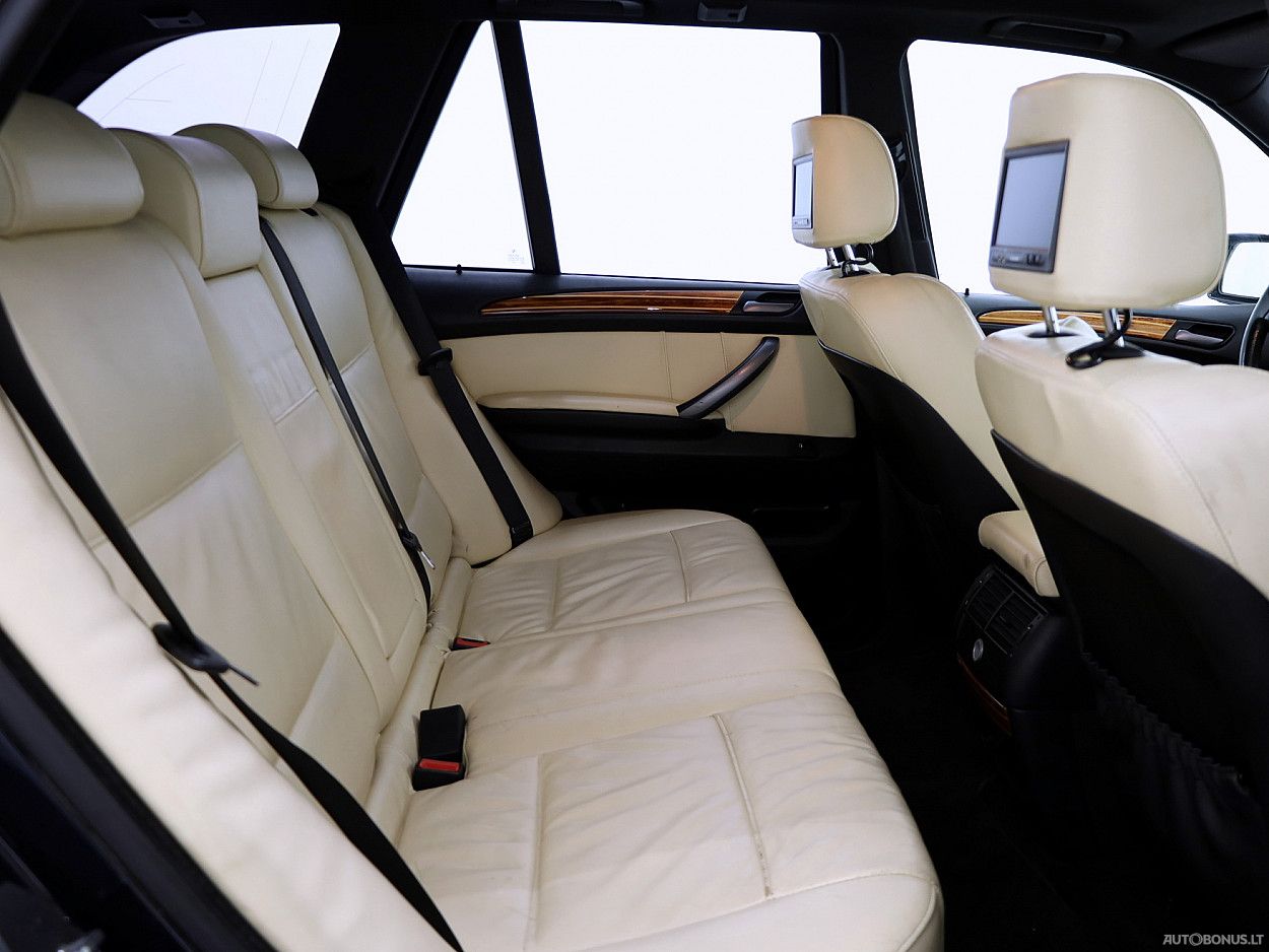 BMW X5 | 6